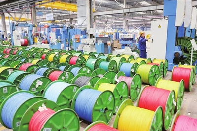 省“未來工廠”趕制特種線纜訂單，電纜產(chǎn)業(yè)加速智能化轉(zhuǎn)型